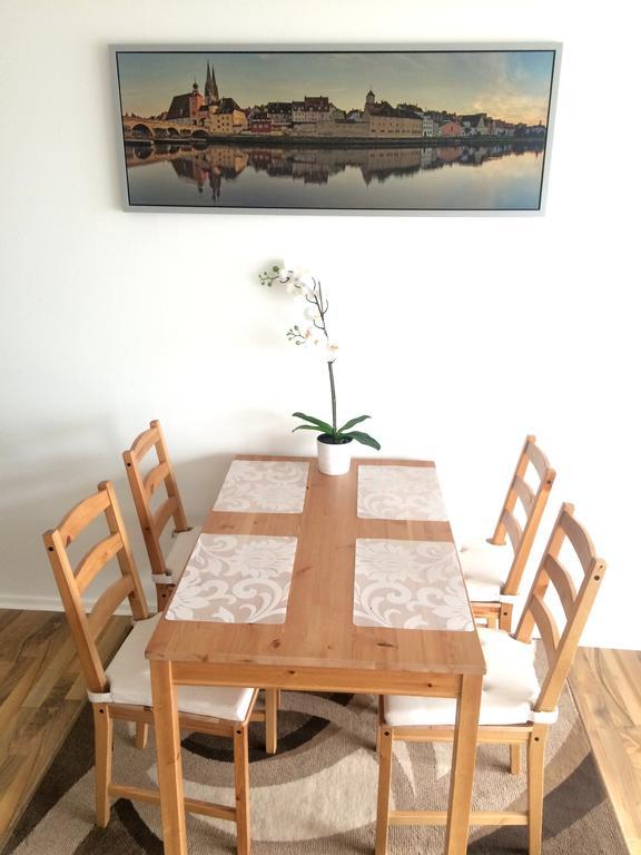 Apartment Westside Регенсбург Номер фото